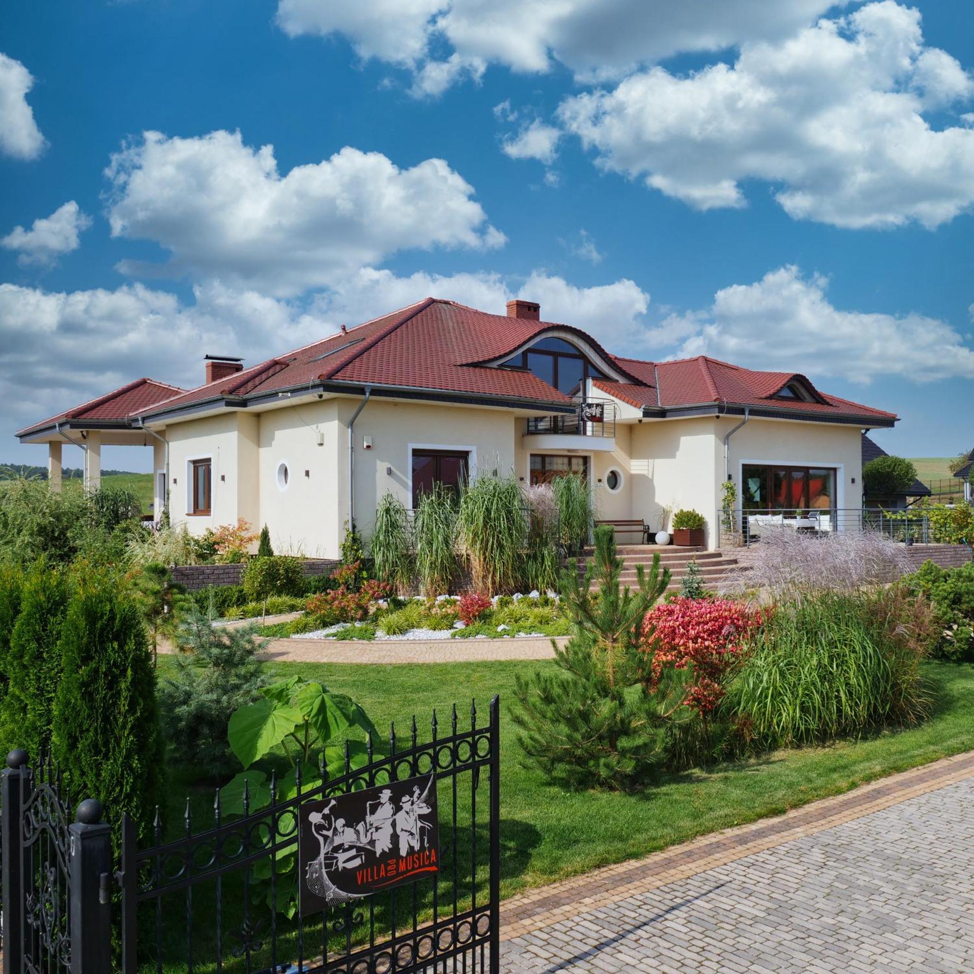Villa Pro Musica - Opcja Sniadania Lębork Екстериор снимка